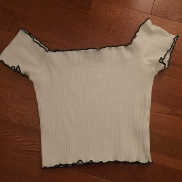 White off the shoulder Zara Trafaluc Top - Picture 3 of 4